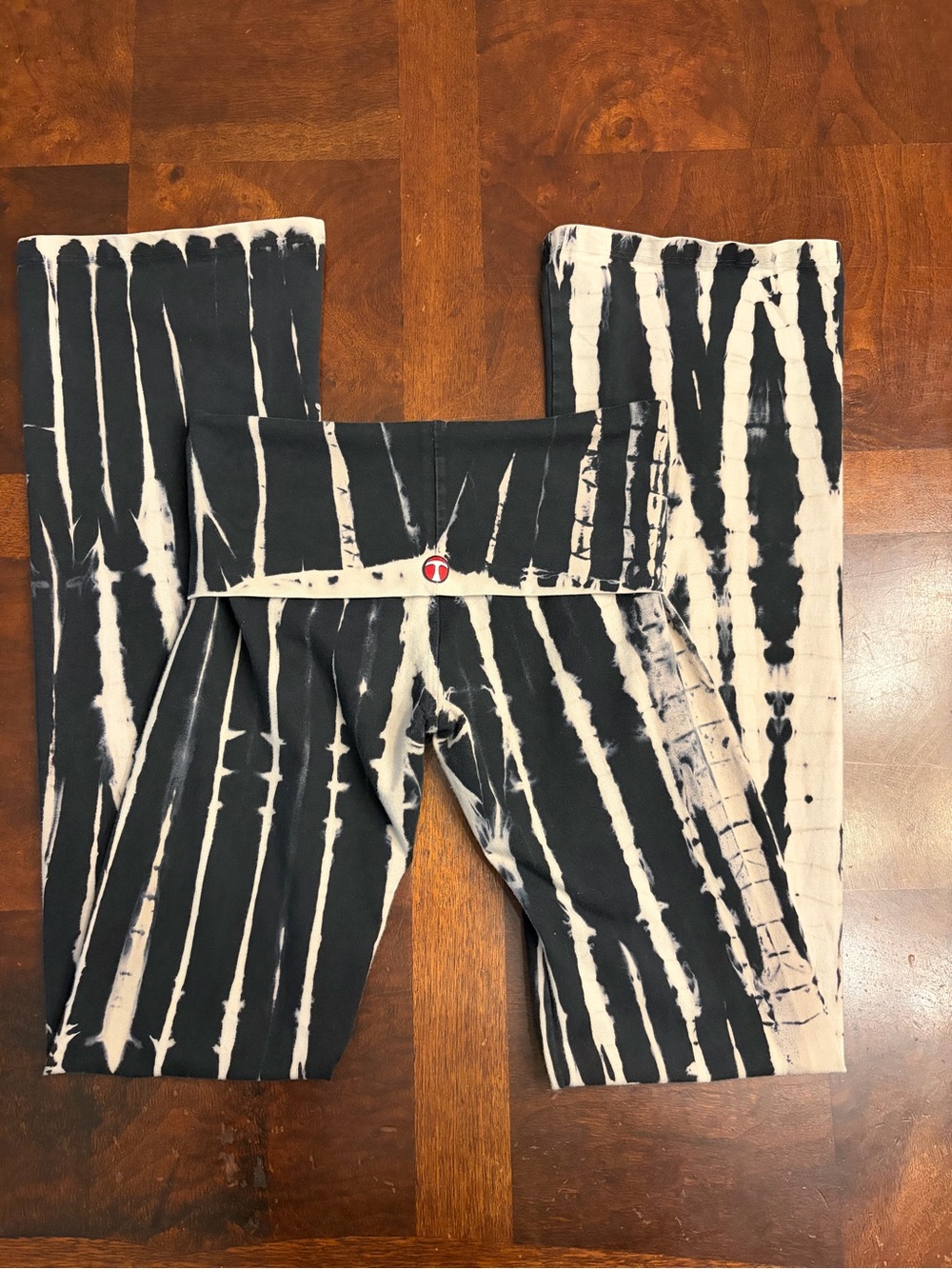 T Party Small Black White Tie Dye Flare Pants Foldover Boho Western Y2K Cowgirl